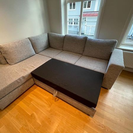 Fint, Gratis Parkering, Med 20 Min Till Goeteborg C Kungälv Екстериор снимка