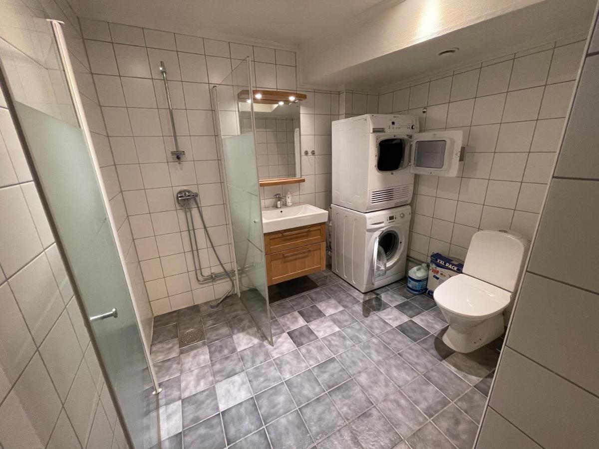 Fint, Gratis Parkering, Med 20 Min Till Goeteborg C Kungälv Екстериор снимка