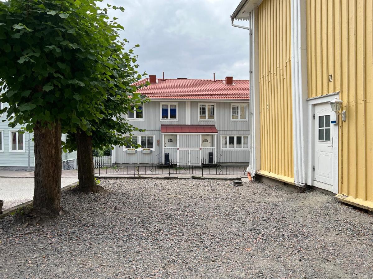 Fint, Gratis Parkering, Med 20 Min Till Goeteborg C Kungälv Екстериор снимка